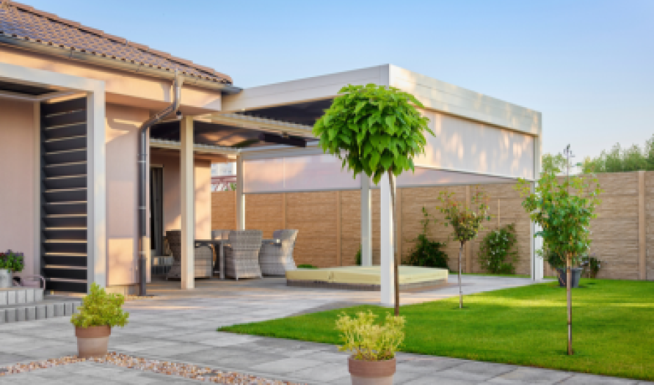 Záhradná pergola – vlastný návrh alebo už hotová stavba?