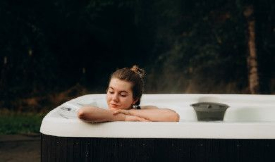 Záhradný bazén alebo jacuzzi?