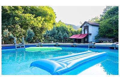 Záhradné bazény – kompletný sprievodca výberom, montážou a údržbou