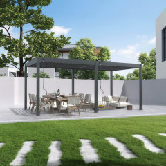 Hliníková pergola Gutroof ELEGANCE 3x6 m antracit s jedálenským a relaxačným posedením na terase záhrady