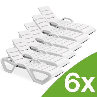 Sada 6 bielych záhradných lehátok MONOBLOCK White New od značky Bjorkka v rade za sebou na čiernom pozadí