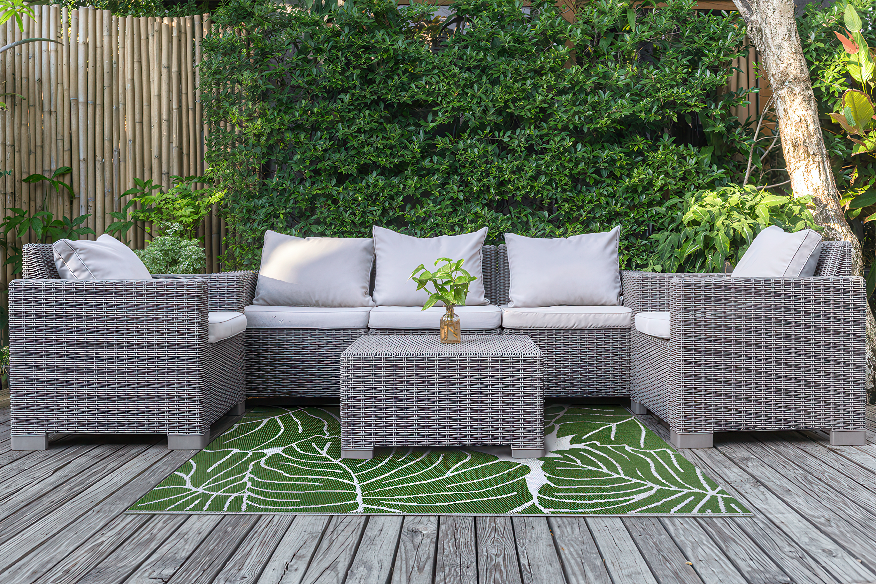 Vonkajší koberec na balkón 180x270 Monstera - MOODME