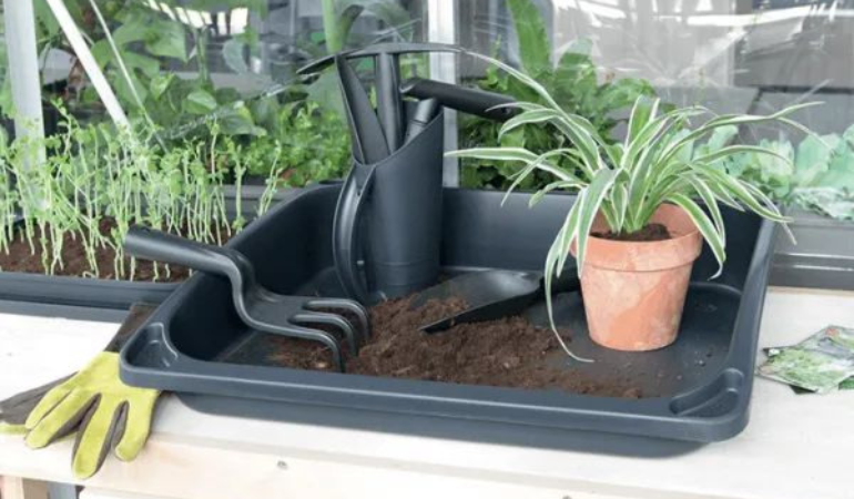 Z&aacute;hradn&eacute; n&aacute;radie Respana Gardening Tools Set, čierne &ndash; PROSPERPLAST