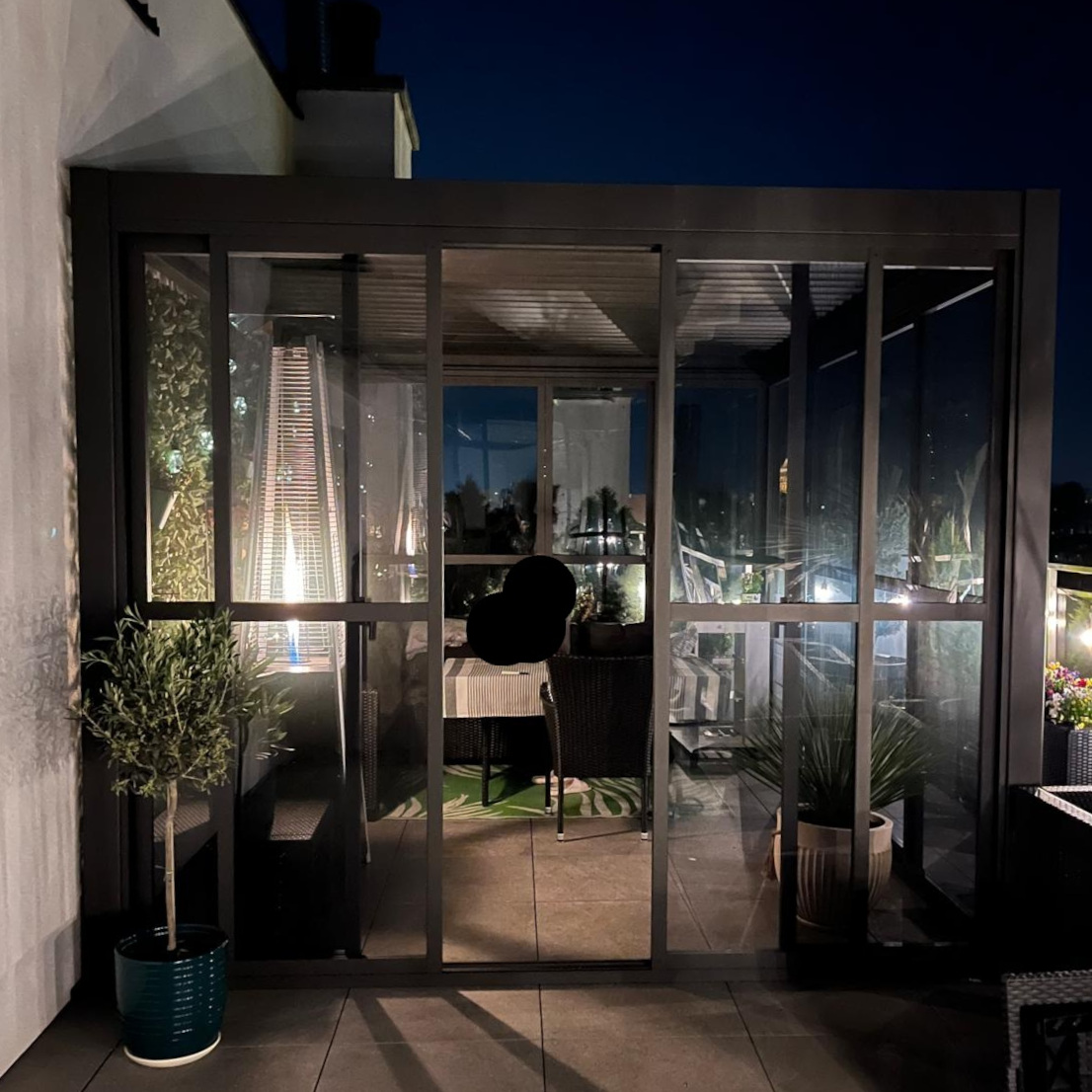 Hliníková pergola Gutroof Premium 3x4 m antracit fotografia realizácie 1