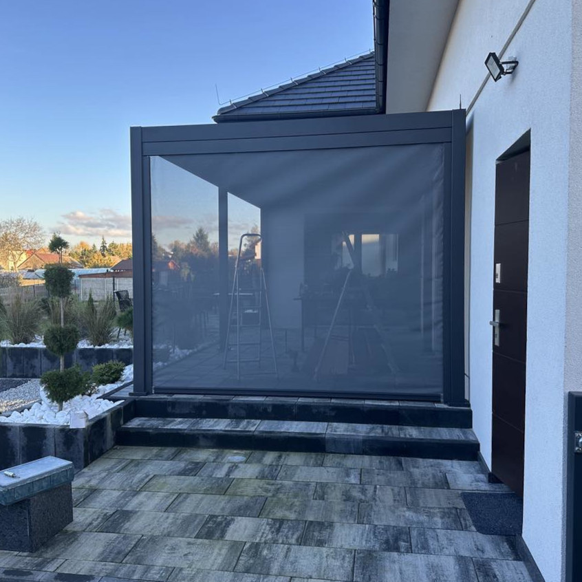 Hliníková pergola Gutroof Premium 3x6 m antracit fotografia realizácie 3