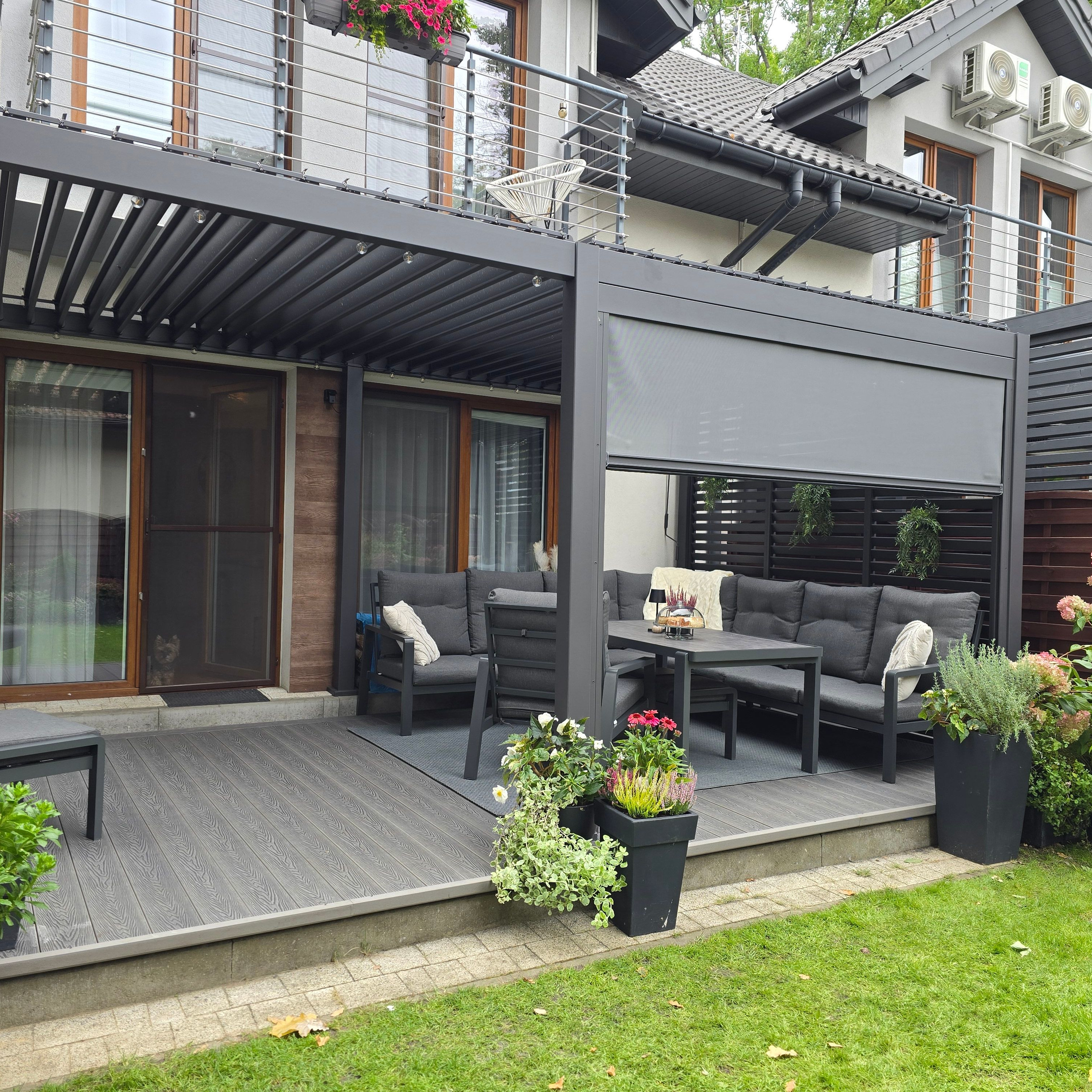 Hliníková pergola Gutroof Premium 3x6 m antracit fotografia realizácie 18