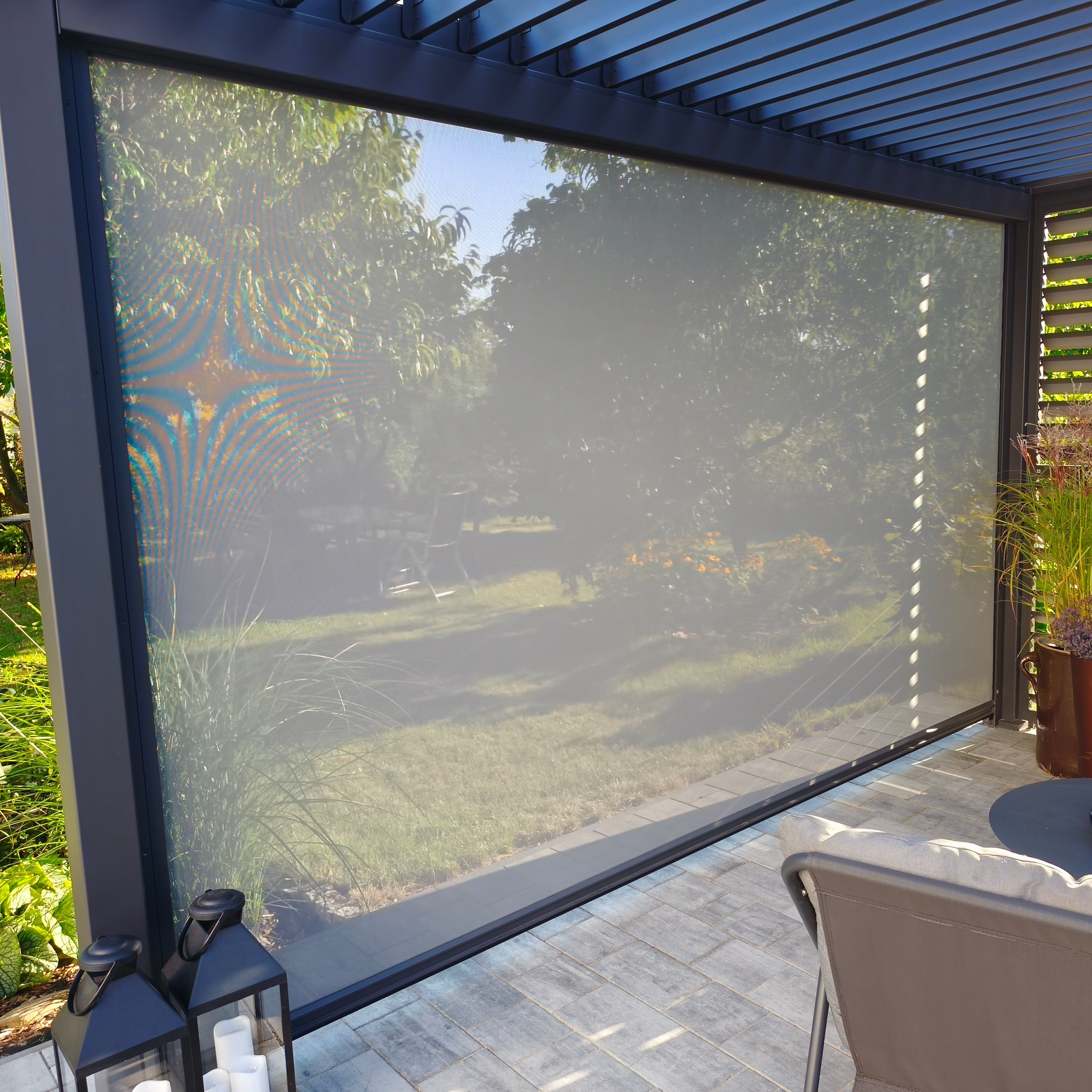 Roleta pre pergolu Gutroof Premium 4 m antracit fotografia realizácie 3