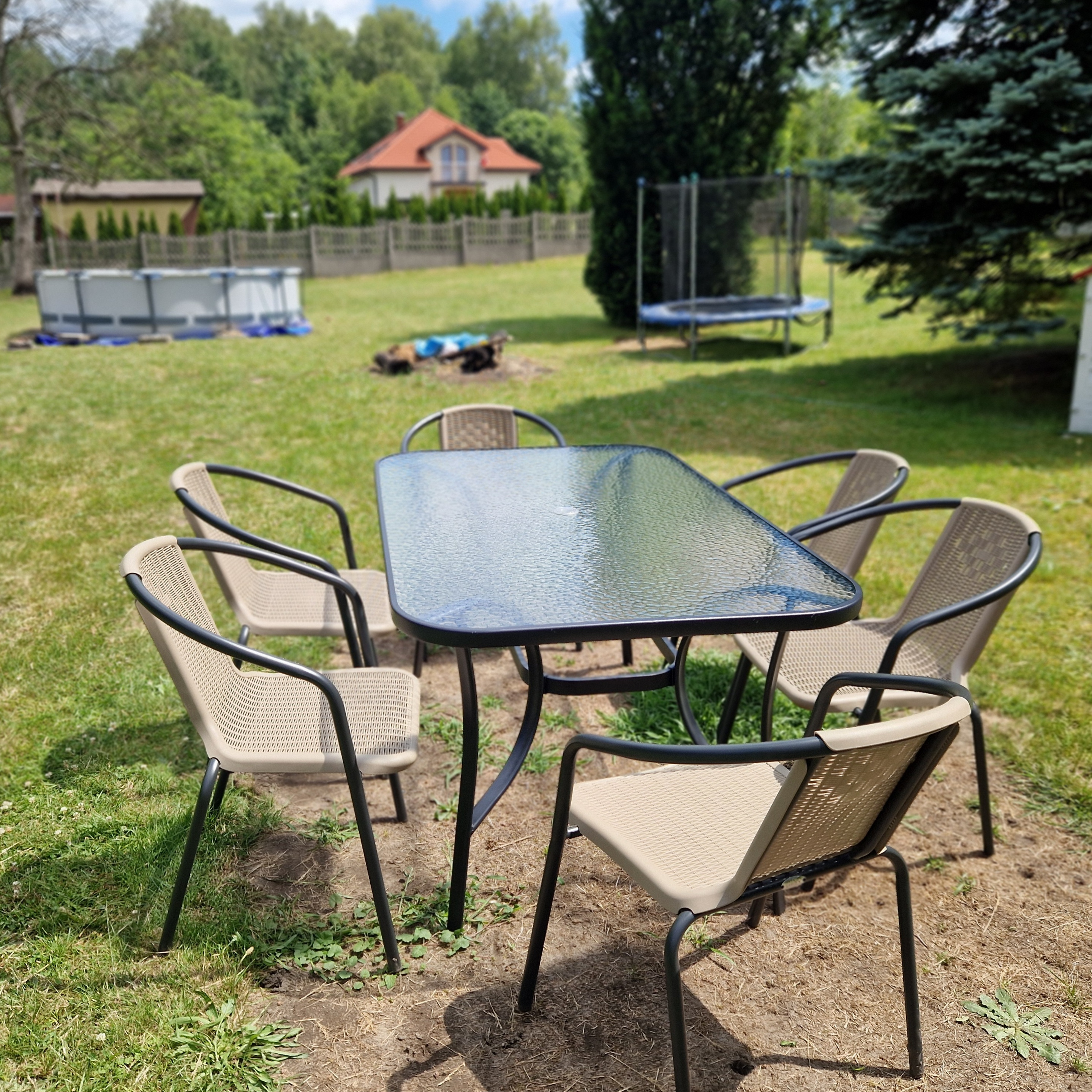 Záhradná súprava SIMPLE 6+1 Cappuccino fotografia realizácie 2