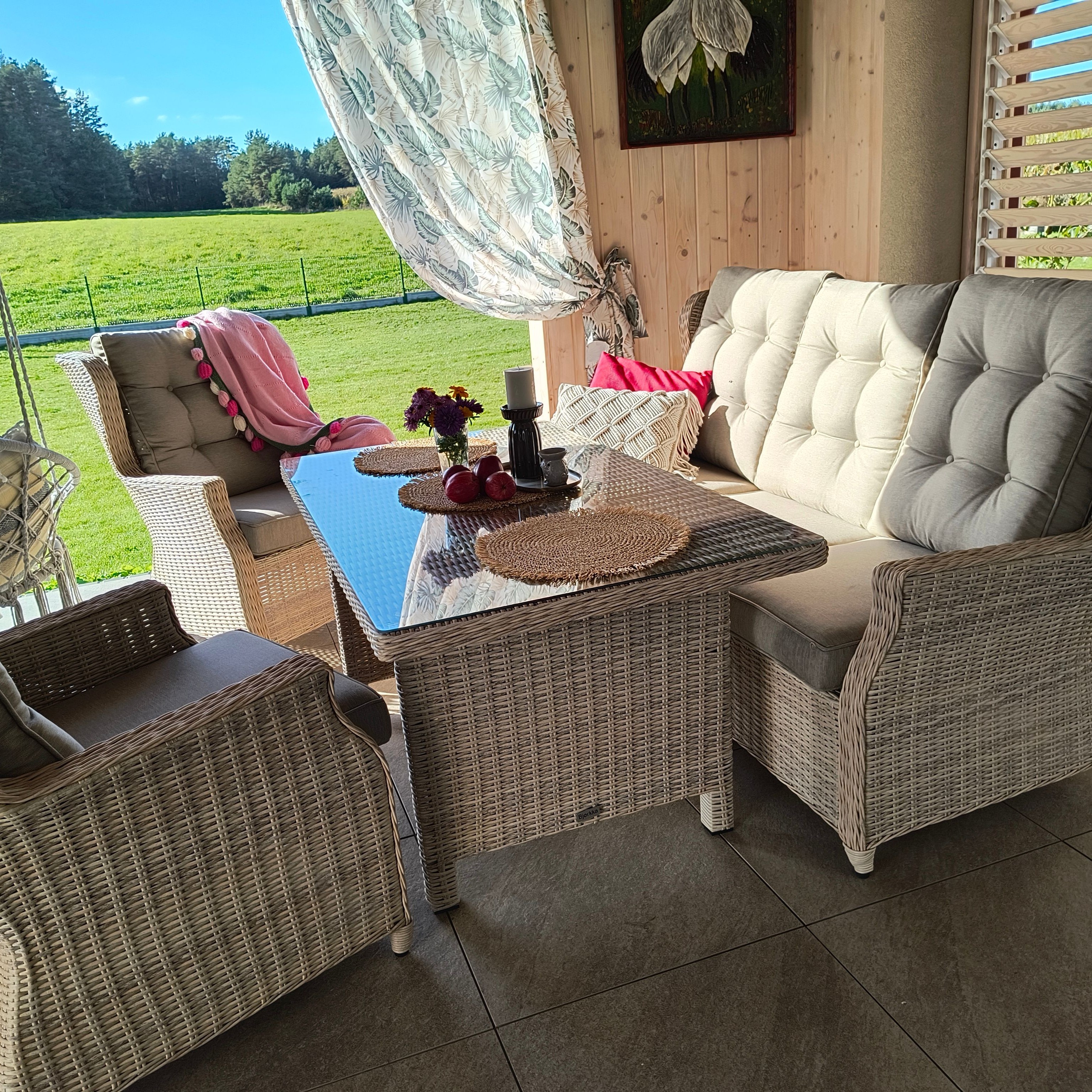 Záhradná zostava BJORKKA Trivento Dining 3 Beige fotografia realizácie 6