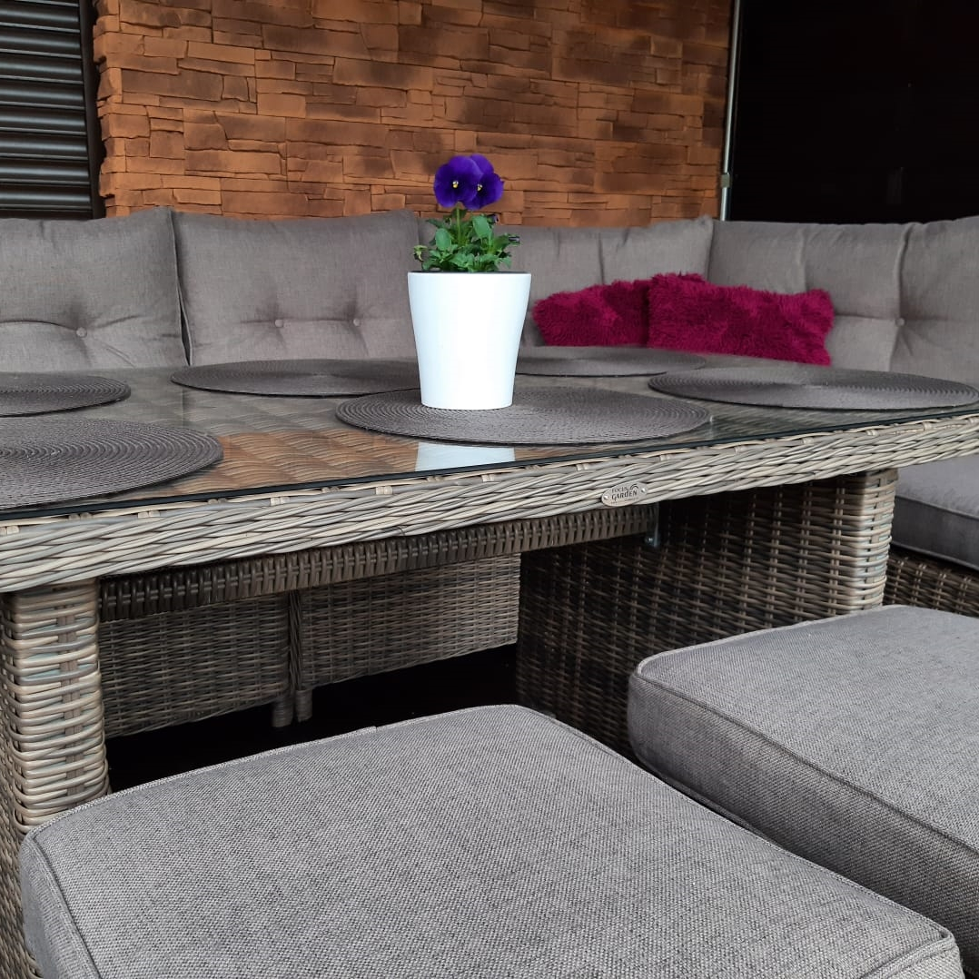 Záhradná rohová súprava BJORKKA Trivento Dining biela fotografia realizácie 3