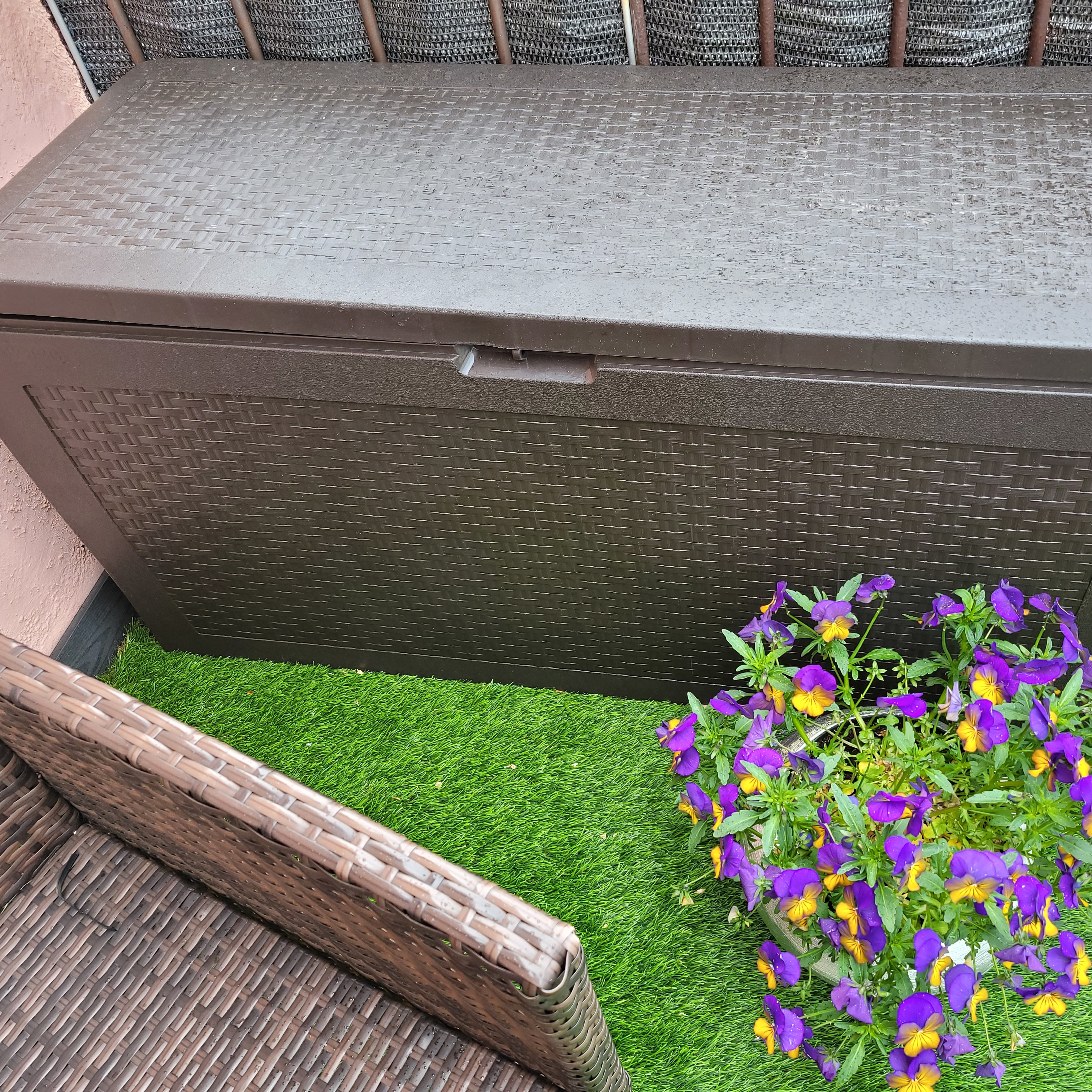 Záhradný úložný box Keter Samoa 270L hnedý fotografia realizácie 1