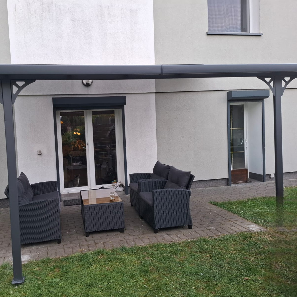 Hliníková pergola Hardmaister Atlanta 4,4x3 m sivá fotografia realizácie 1