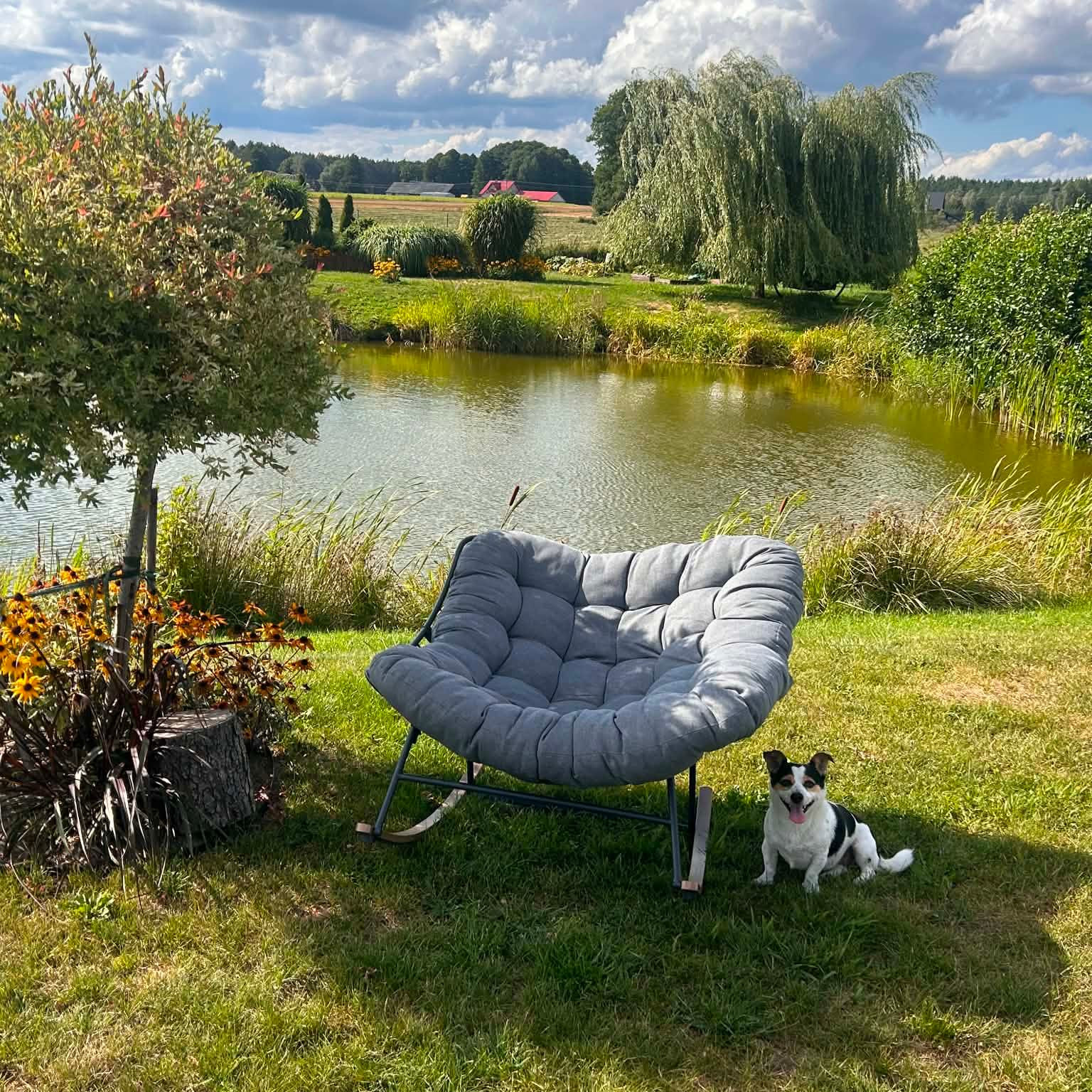 Záhradné hojdacie kreslo RONDA tmavosivá - Bjørkka fotografia realizácie 6