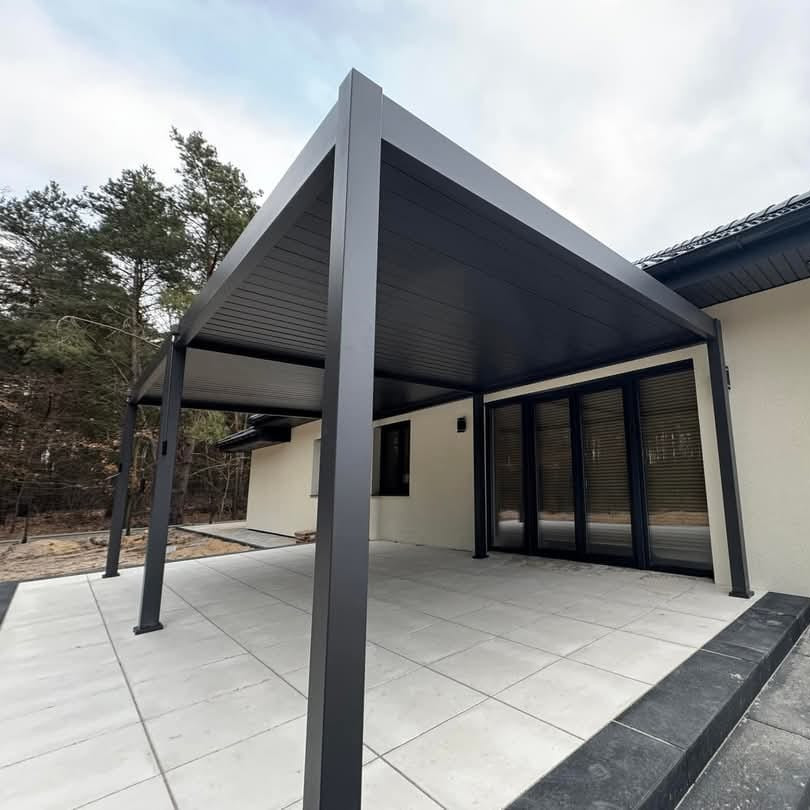 Hliníková pergola Gutroof ELEGANCE 3x6 m antracit fotografia realizácie 1