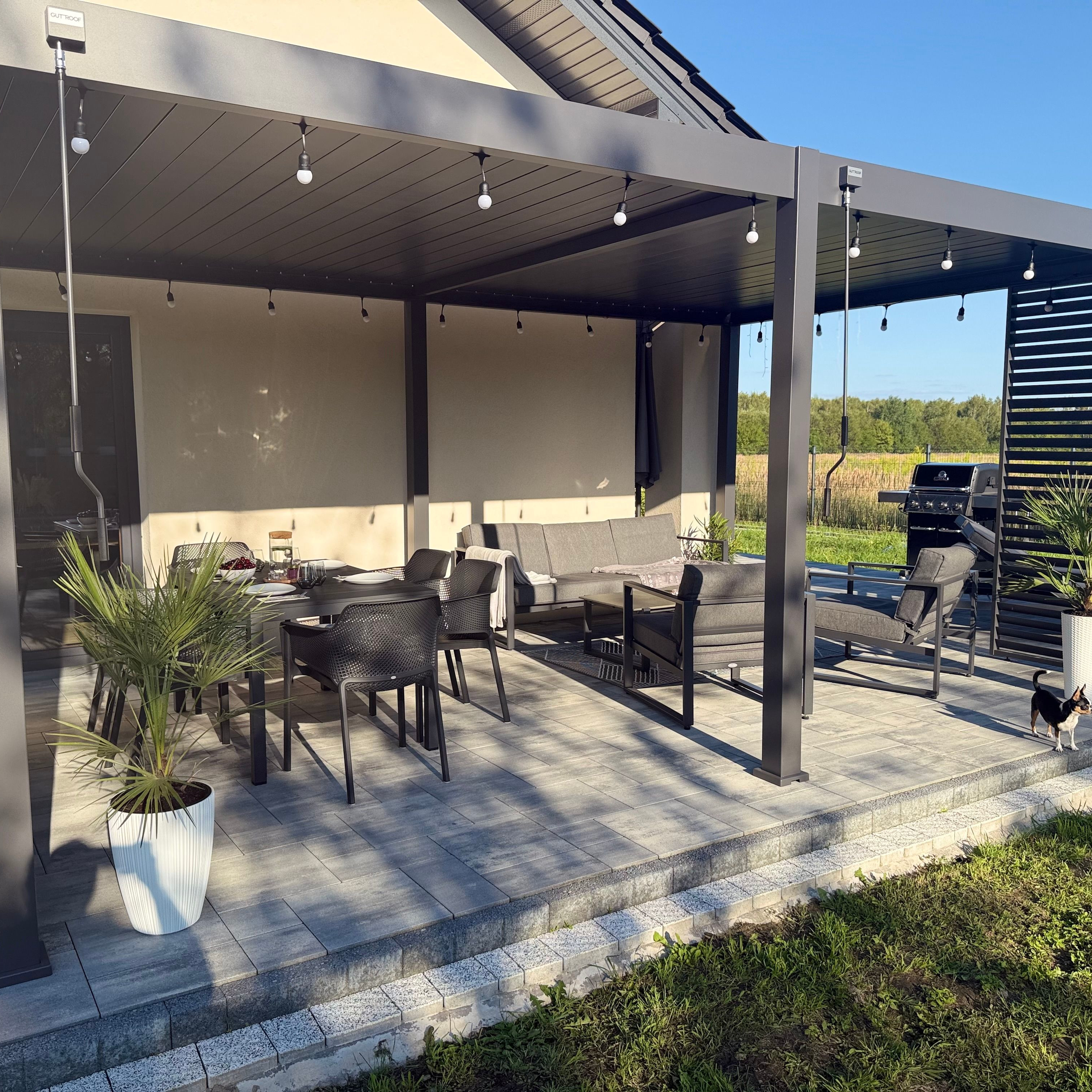 Hliníková pergola Gutroof DELUXE 3,6x6 m antracit fotografia realizácie 3