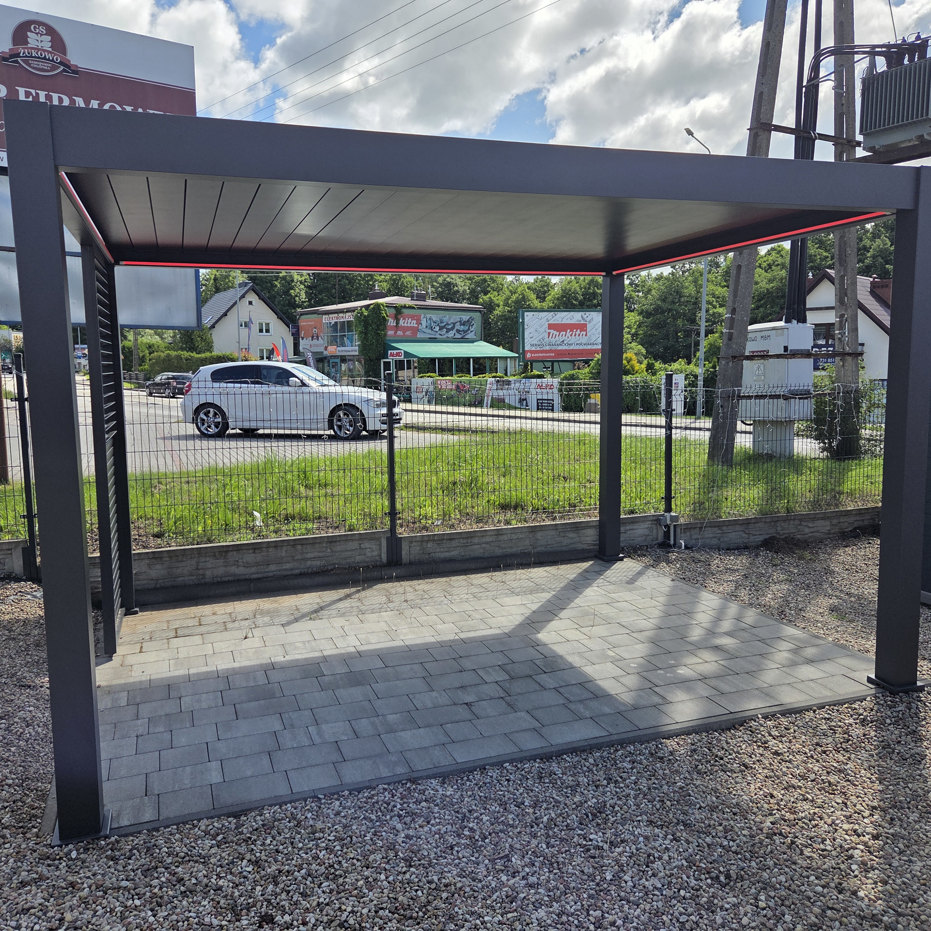 Elektrická hliníková pergola Gutroof DELUXE PRO 3x4 m s LED fotografia realizácie 3