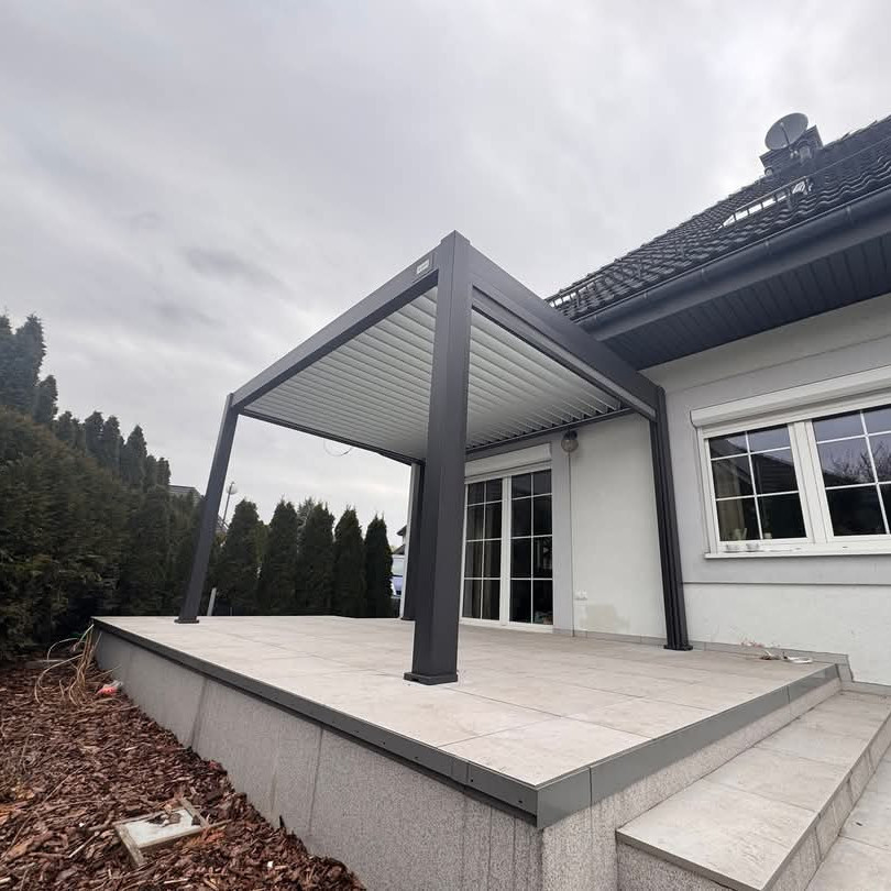 Elektrická hliníková pergola Gutroof DELUXE PRO 3x4 m fotografia realizácie 3