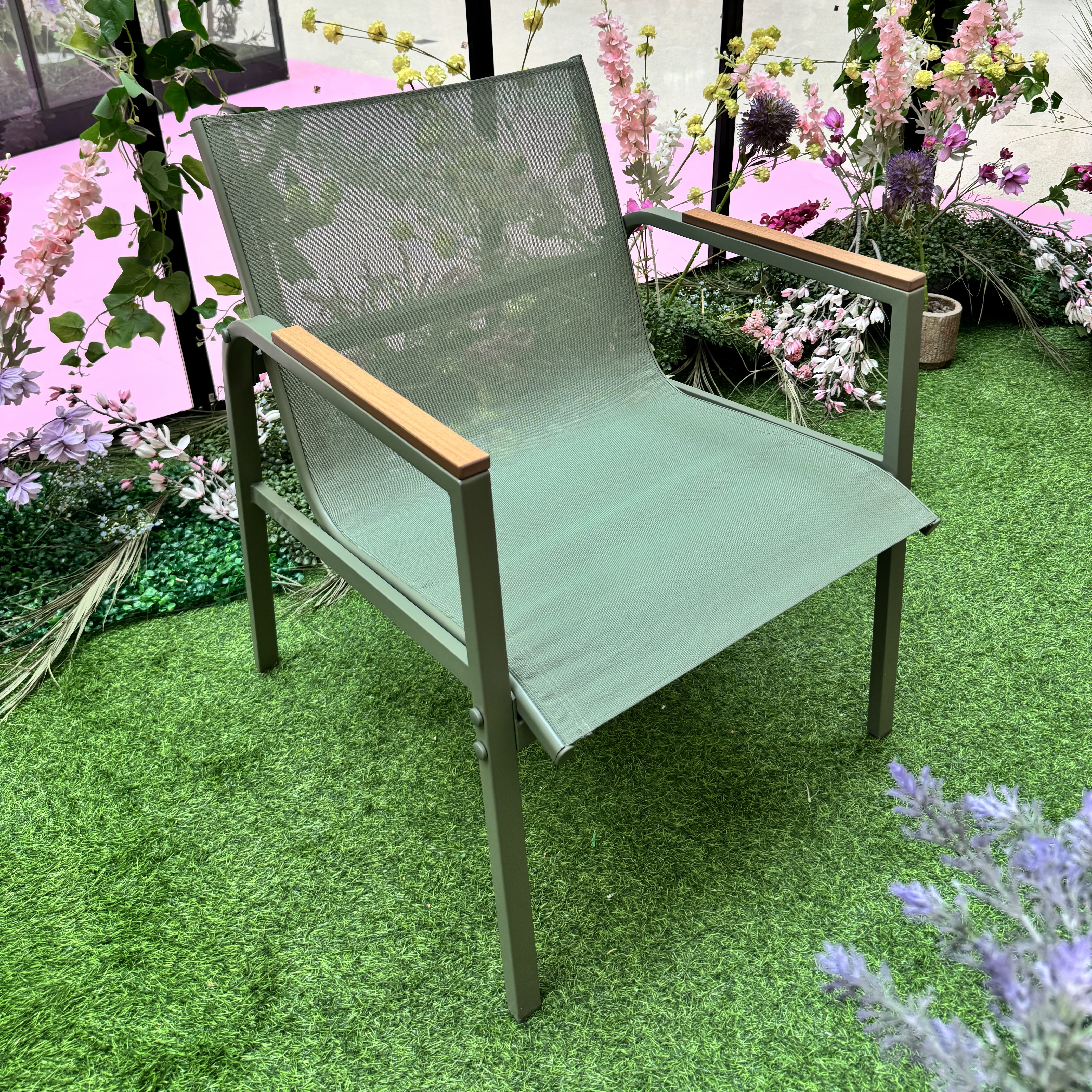 Záhradná zostava Bjørkka MANGO CAFFE Green fotografia realizácie 2