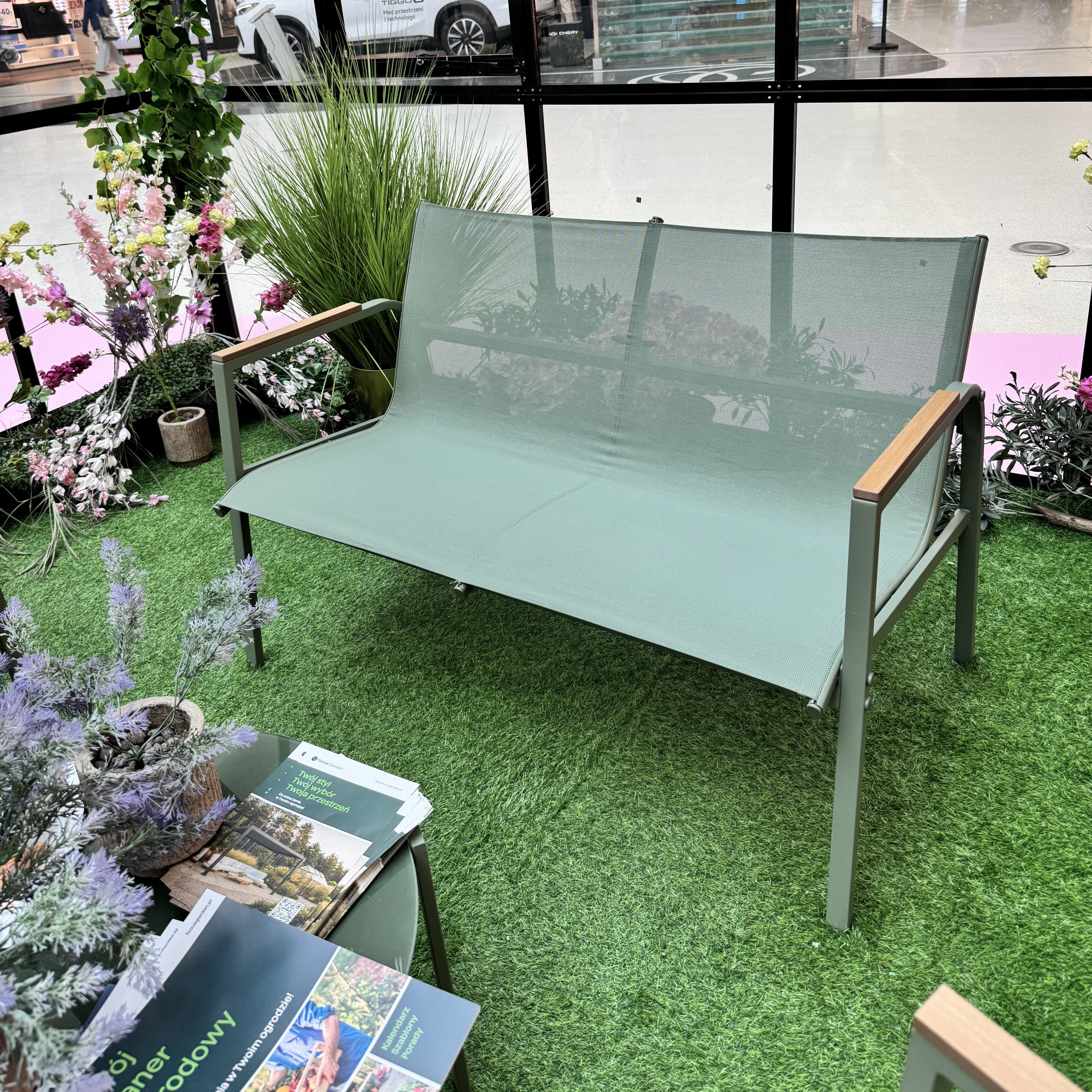 Záhradná zostava Bjørkka MANGO CAFFE Green fotografia realizácie 6