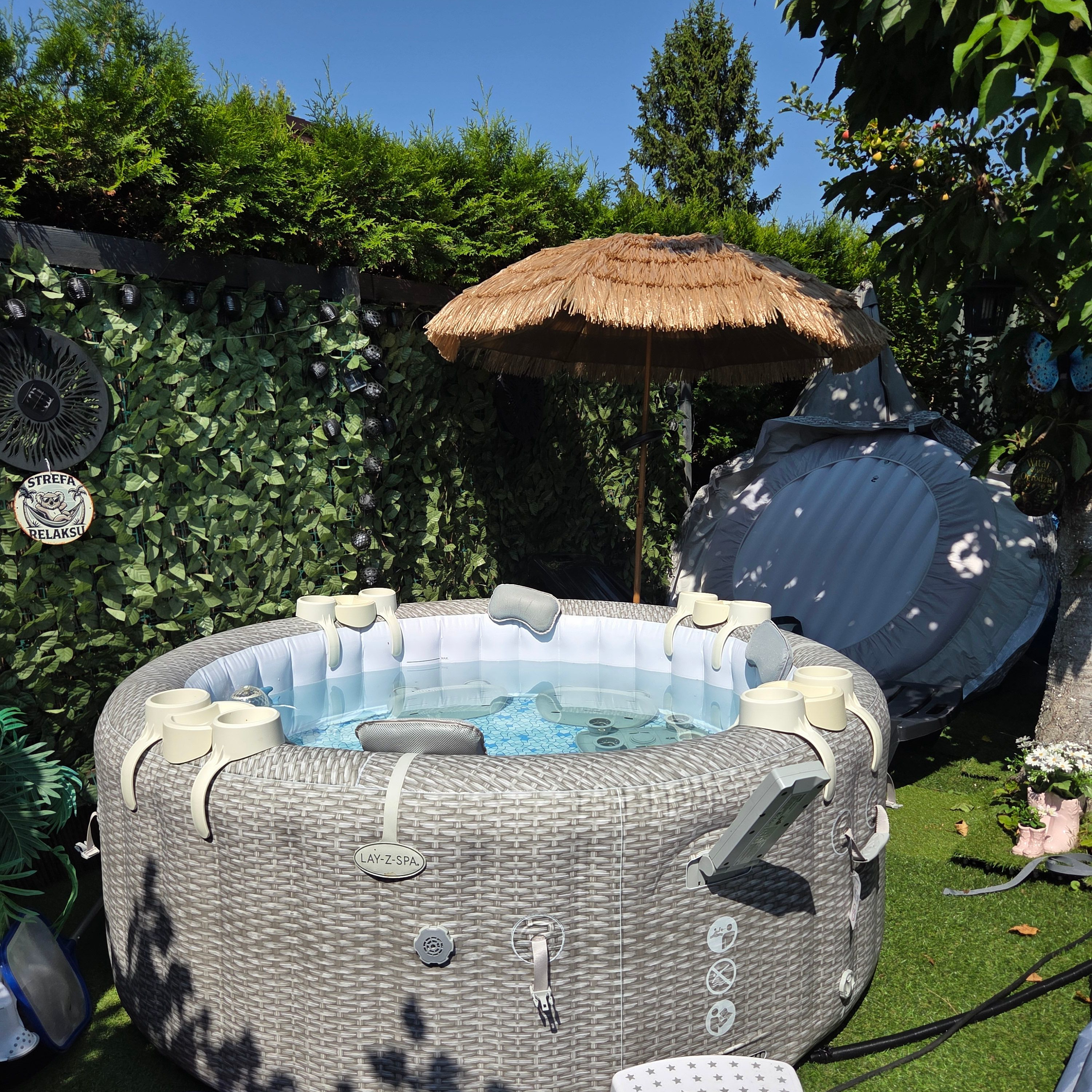 Nafukovacie jacuzzi BALI SMART AIRJET pre 6 osôb - Bestway fotografia realizácie 3