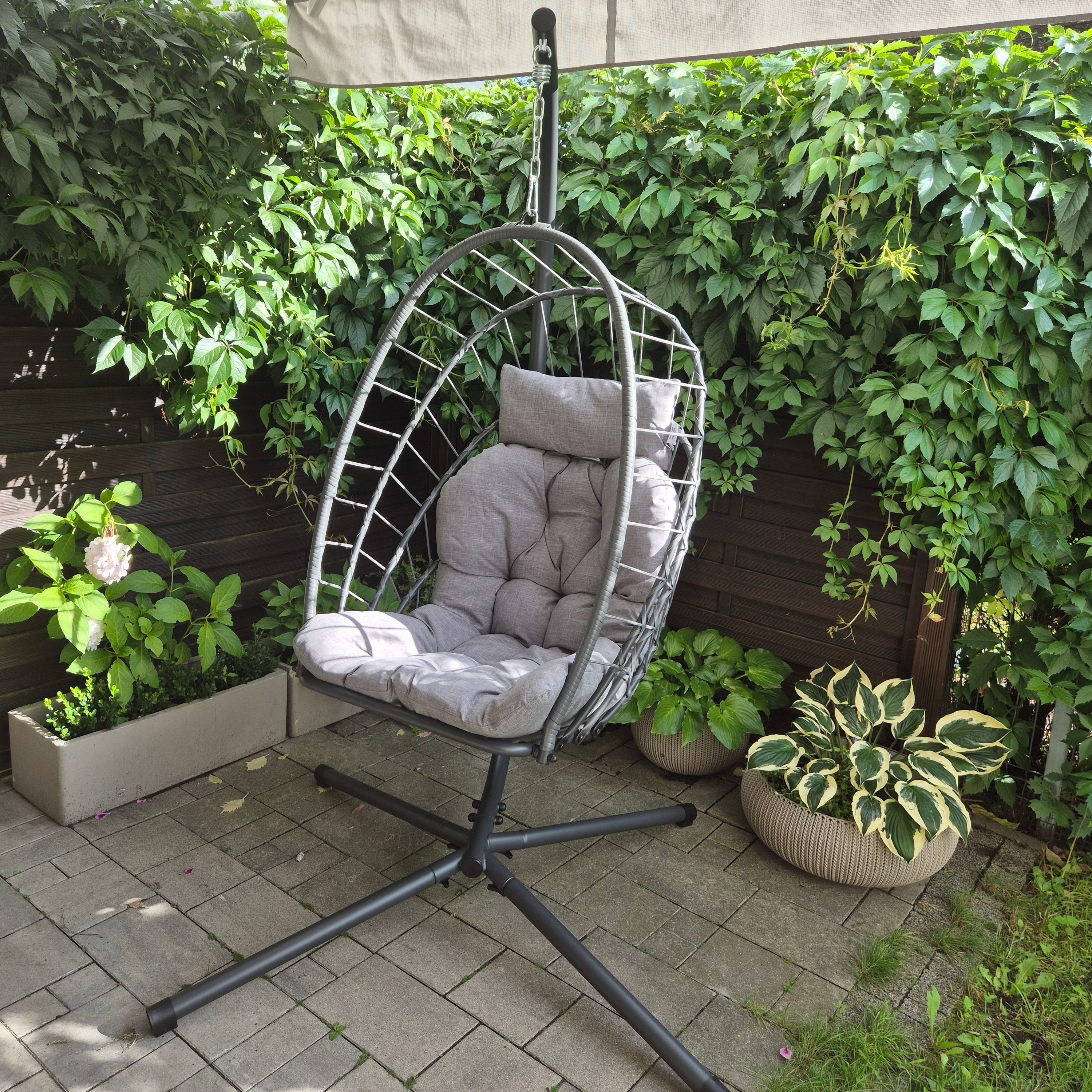 Záhradný kokon MILOS Grey - Bjørkka fotografia realizácie 1