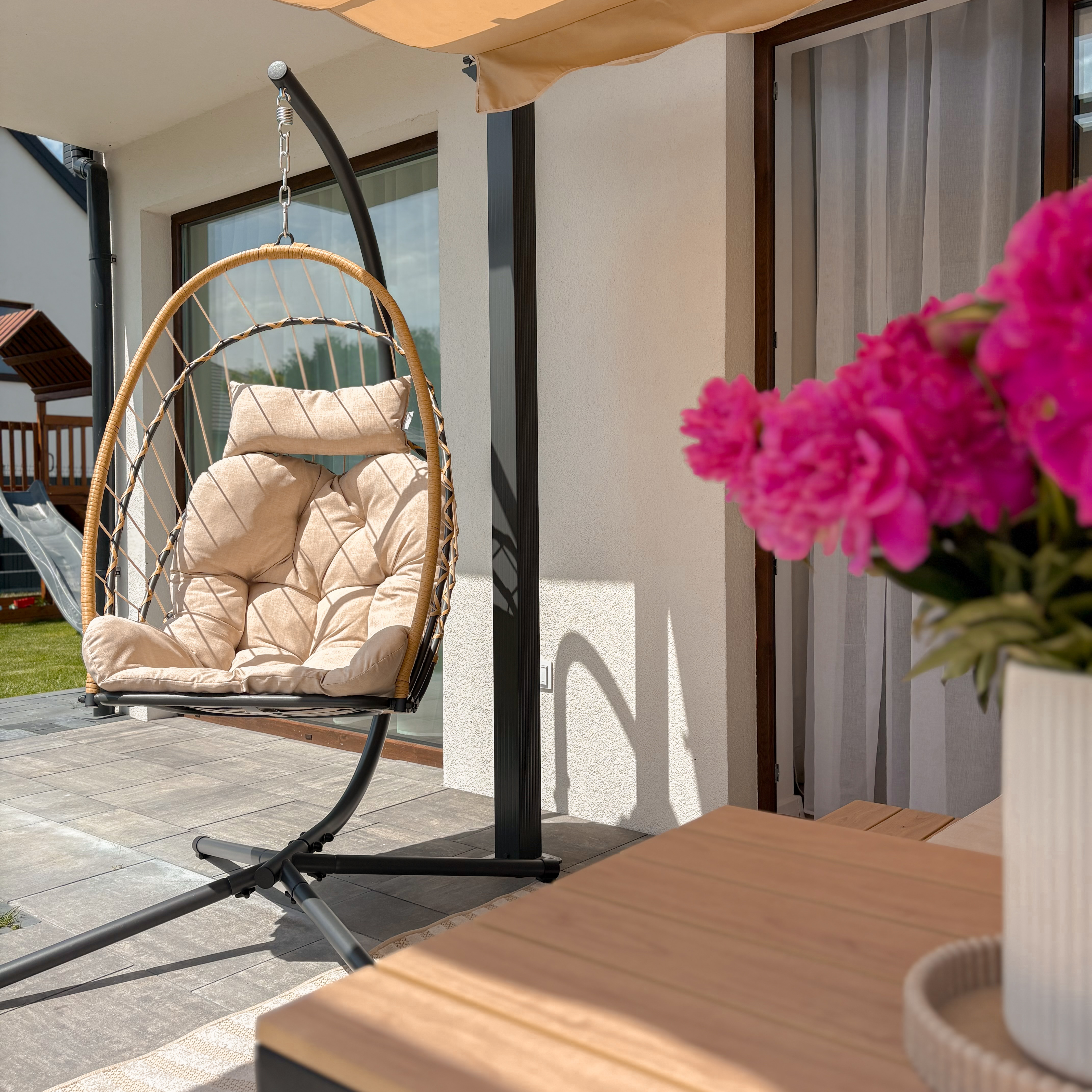 Záhradné kreslo MILOS Beige - Bjørkka fotografia realizácie 4