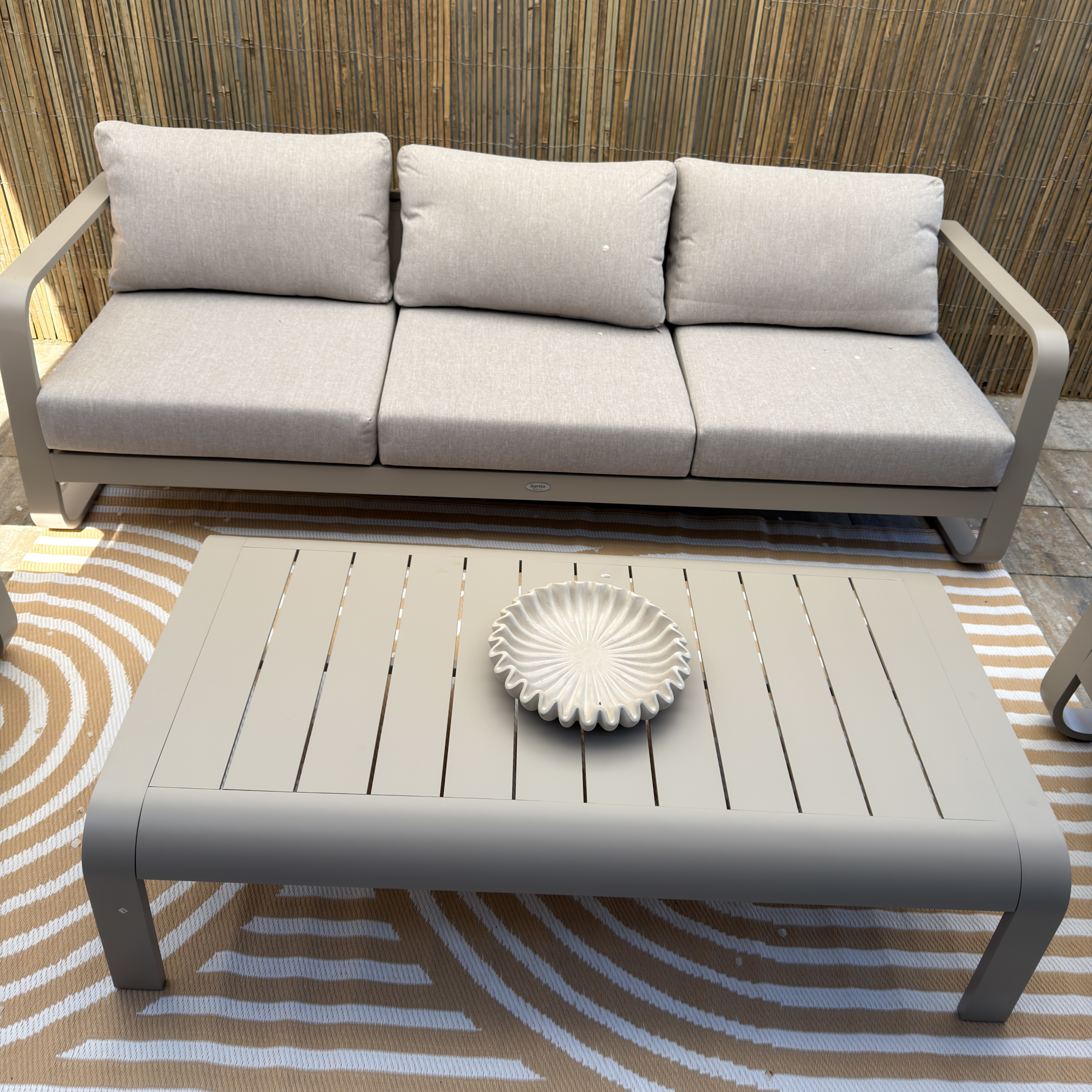Záhradný set ANTALYA CAFFE svetlo béžová - Bjørkka fotografia realizácie 4