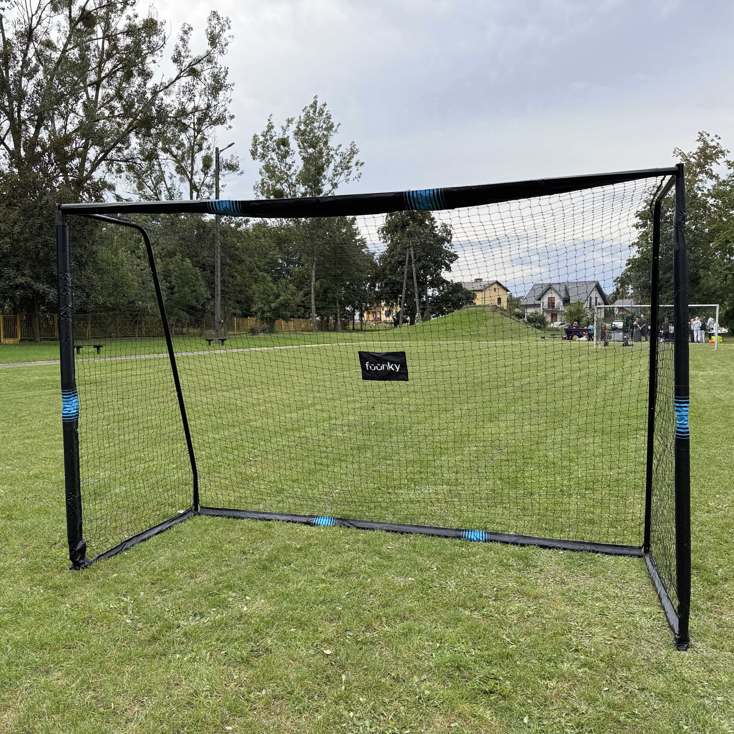 Záhradná futbalová bránka 300x200x120 cm - Fuunky fotografia realizácie 4
