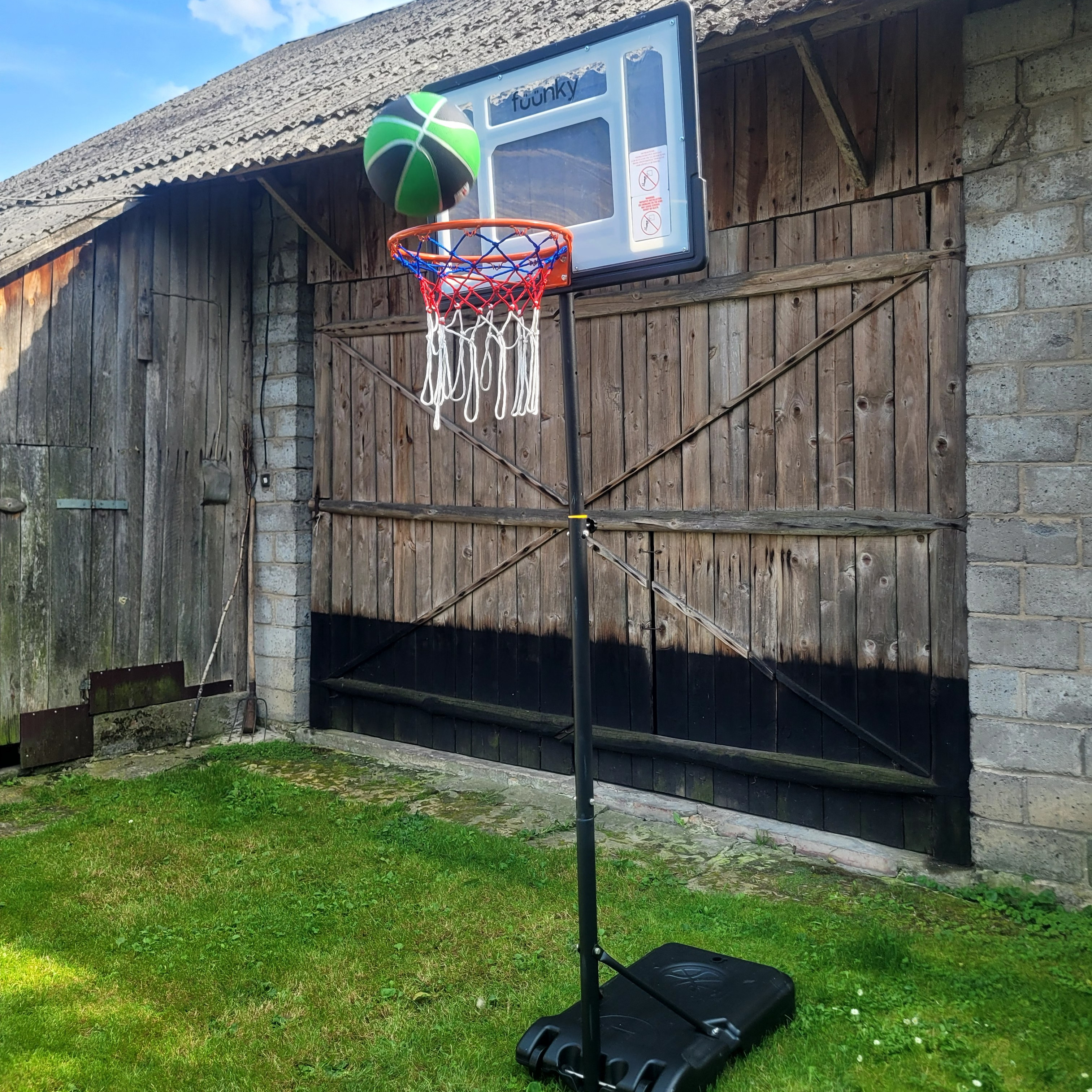 Mobilný košík na basketbal 150-210 cm - Fuunky fotografia realizácie 3