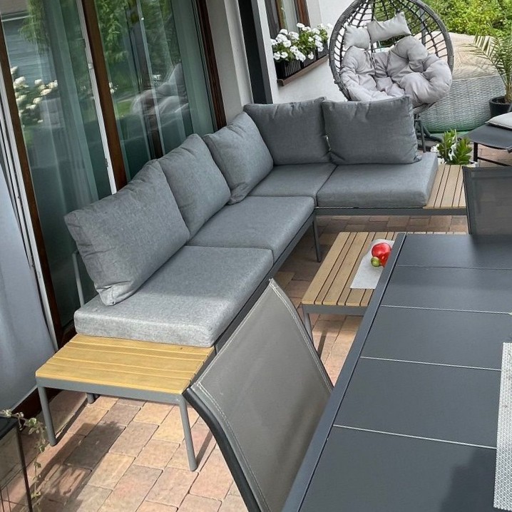 Rohová sedačka na terasu FREEMONT Dark Grey - Bjørkka fotografia realizácie 6