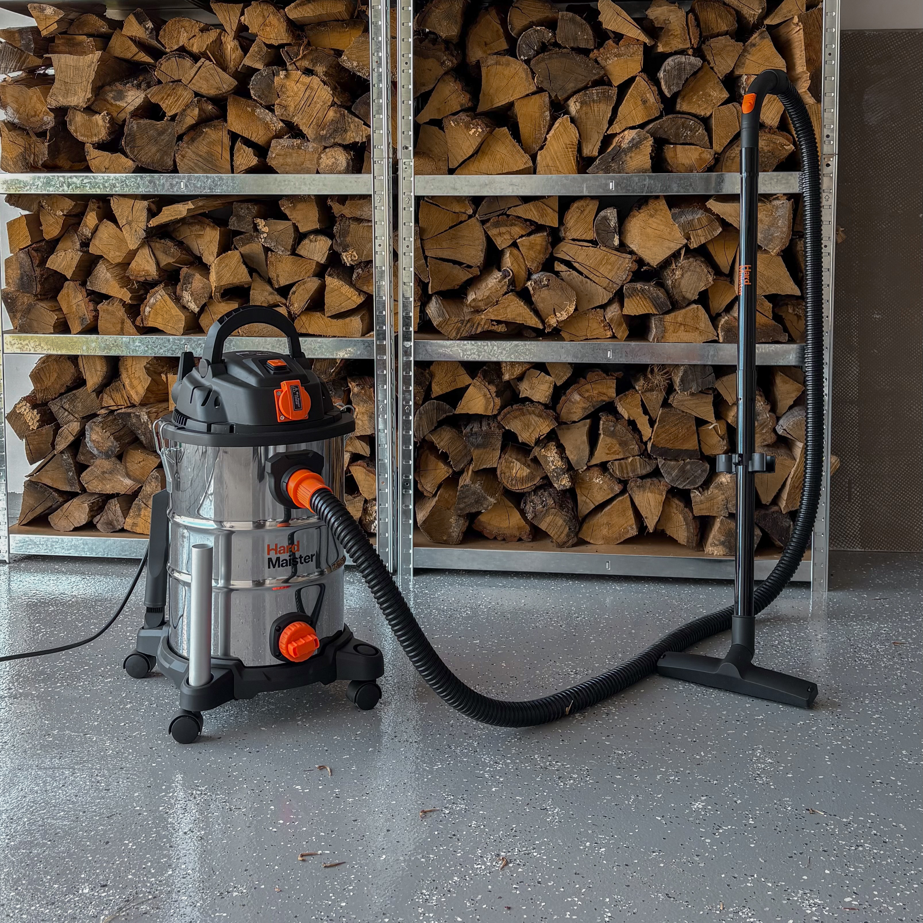 Priemyselný vysávač HardMaister 1300W, 25l fotografia realizácie 2